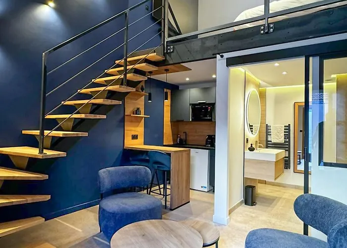 Loft Cocoon * Νιμ