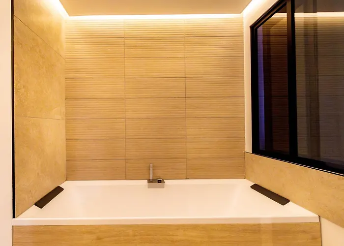 Loft Cocoon * Νιμ