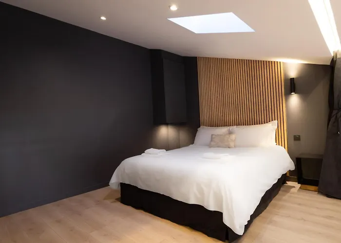 Loft Cocoon * Νιμ